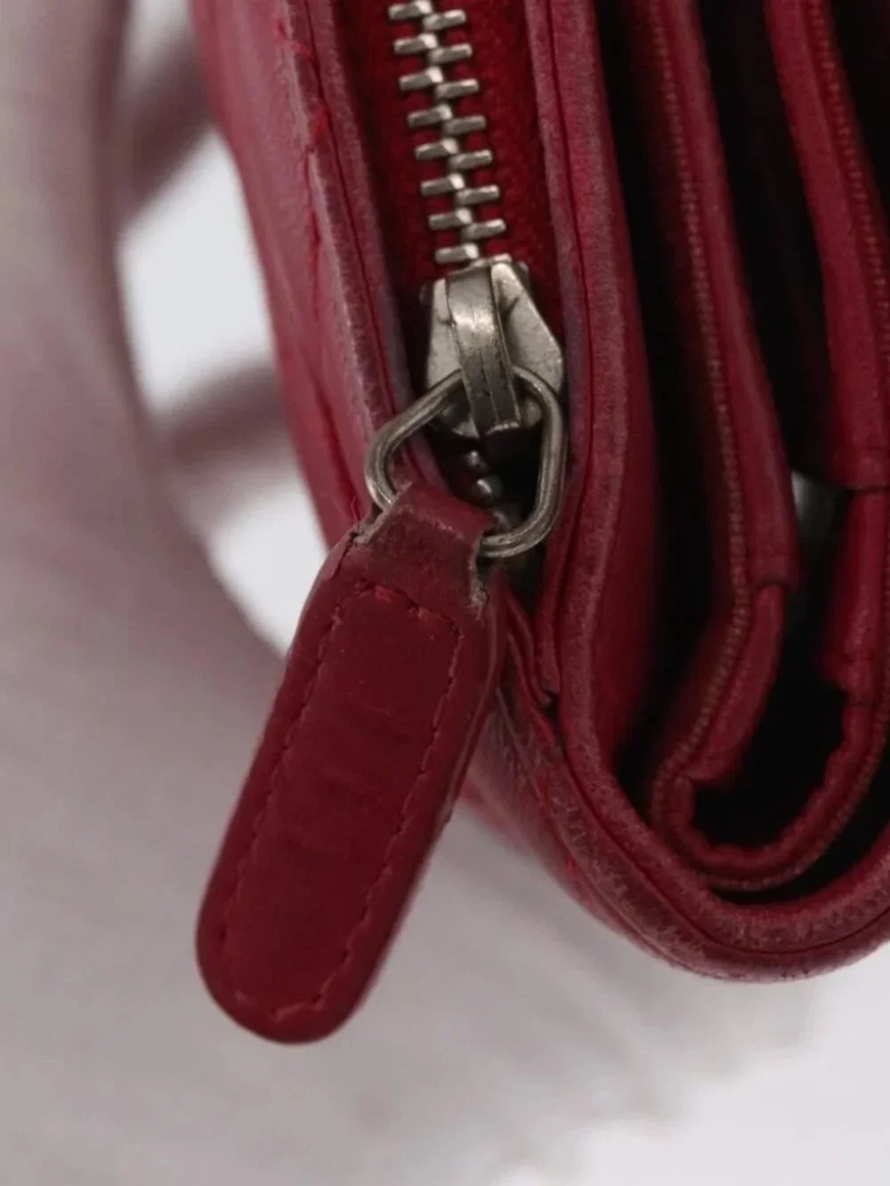 CHANEL Matelasse Bifold Wallet Lamb Skin Red Silver CC Auth YKZ104